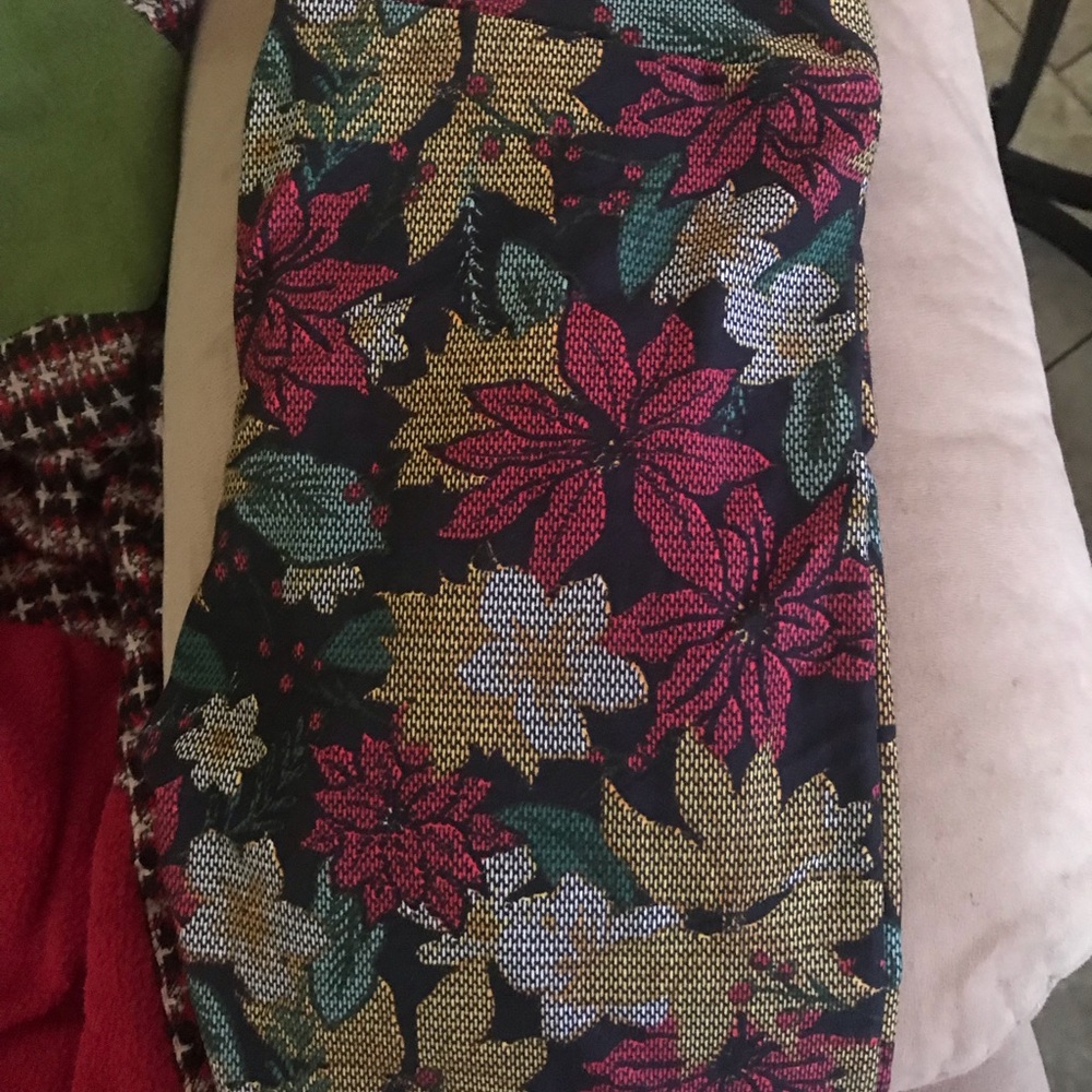 Nwot Lularoe leggings os